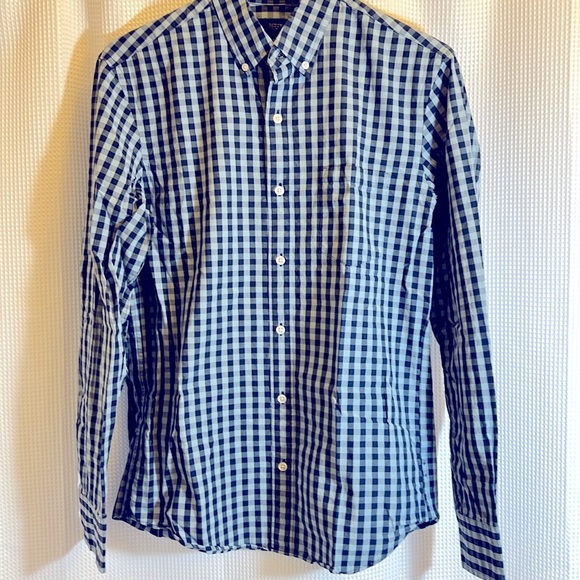 J. Crew Slim Button Down Shirt (Men’s) - Picture 2 of 6